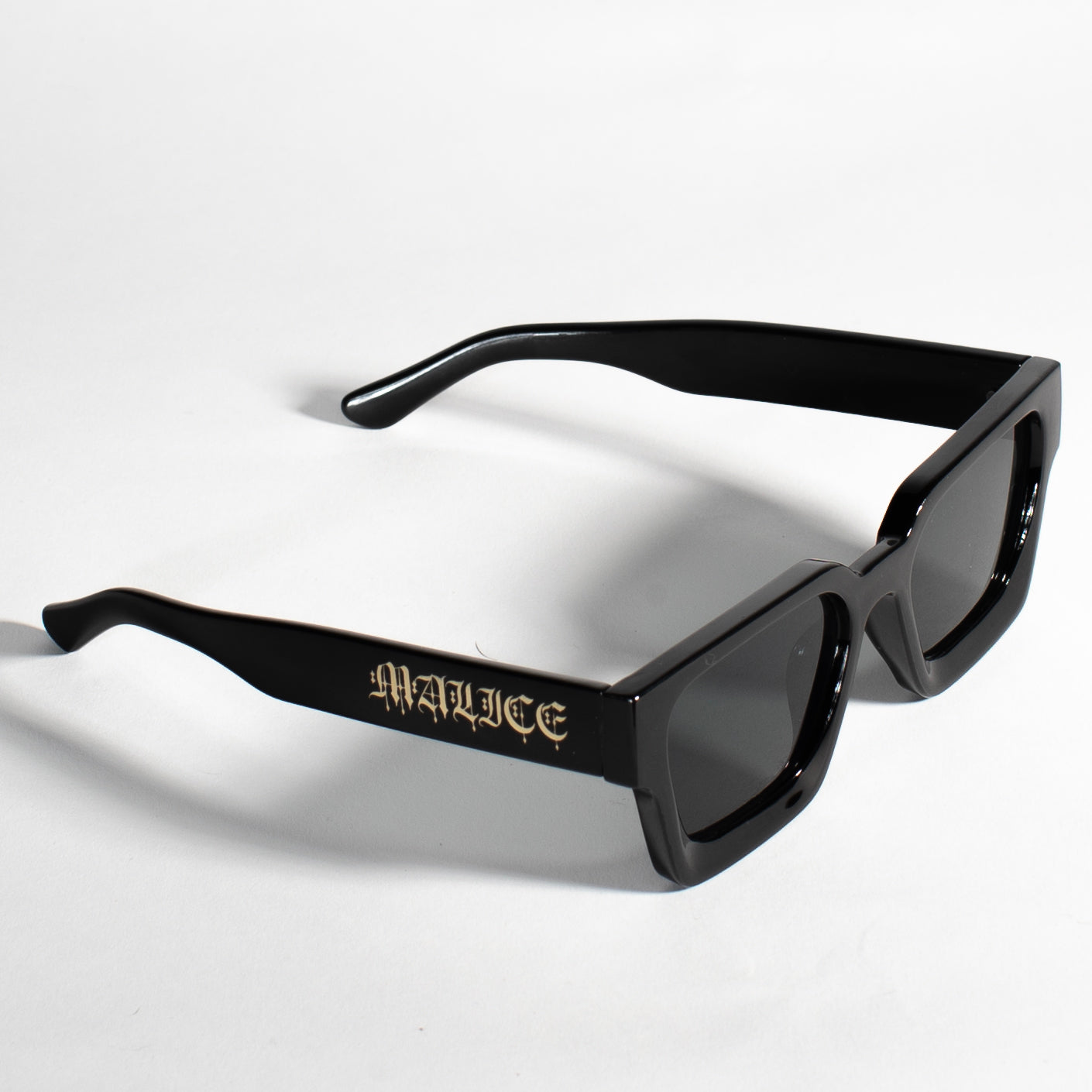 Sundodger Shades